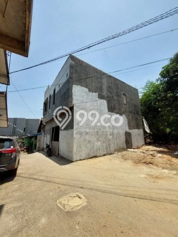 Rumah Luas Asri 12 KT Siap Pakai di Bintaro Tangerang Selatan Rumah Luas Asri 12 KT Siap Pakai di Bintaro Tangerang Selatan