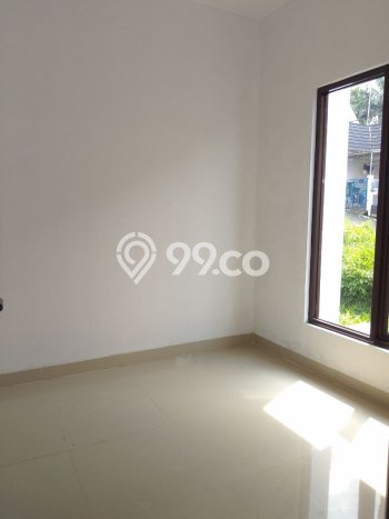 Jual Rumah Strategis Bagus Punya 3 KT di Arcamanik Bandung SHM Jual Rumah Strategis Bagus Punya 3 KT di Arcamanik Bandung SHM