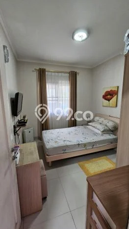 Jual Rumah Mewah Megah Dengan View Eksklusif di Srengseng, Jakarta Barat Jual Rumah Mewah Megah Dengan View Eksklusif di Srengseng, Jakarta Barat
