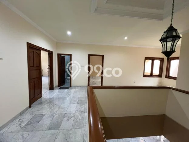 Disewakan! Rumah 4 Kamar Tidur &
3 Kamar Mandi di Permata Buana, Jakarta Barat Disewakan! Rumah 4 Kamar Tidur &
3 Kamar Mandi di Permata Buana, Jakarta Barat