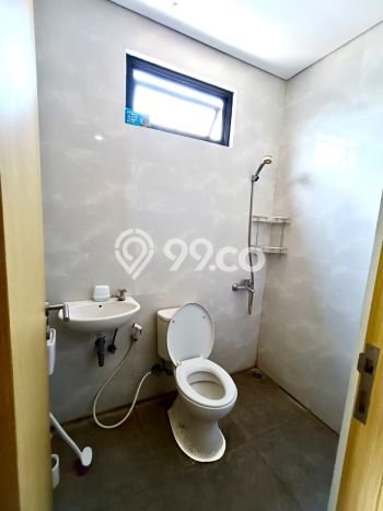 Dijual Cepat Rumah Bagus Siap Huni LB 115m2 di Colomadu, Solo Dijual Cepat Rumah Bagus Siap Huni LB 115m2 di Colomadu, Solo