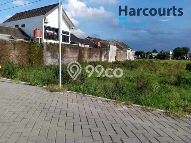 Kavling Tanah Dijual di Gentan Solo Spesifikasi 2213m2 Kavling Tanah Dijual di Gentan Solo Spesifikasi 2213m2