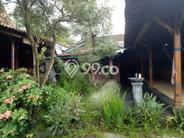 Rumah Mewah Dijual LT 1222m2 di Teras, Boyolali Rumah Mewah Dijual LT 1222m2 di Teras, Boyolali