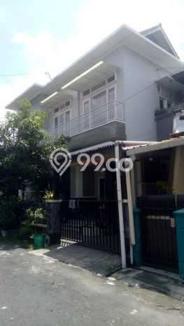 Dijual Cepat Rumah Bagus Siap Huni LB 291m2 di Gentan, Solo Dijual Cepat Rumah Bagus Siap Huni LB 291m2 di Gentan, Solo