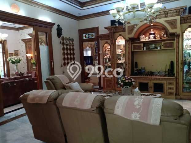 Dijual Rumah Premium dengan Fasilitas Sekitar Komplit di Laweyan, Solo Dijual Rumah Premium dengan Fasilitas Sekitar Komplit di Laweyan, Solo