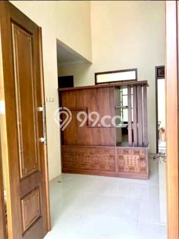GOOD DEAL! Rumah di Kartosuro, 1 KM, Siap Huni, LT 100m2m² Bangunan 100m2m² GOOD DEAL! Rumah di Kartosuro, 1 KM, Siap Huni, LT 100m2m² Bangunan 100m2m²