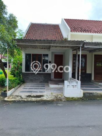 Sewa cepat rumah minimalis strategis 2 Kamar di Colomadu, Solo Sewa cepat rumah minimalis strategis 2 Kamar di Colomadu, Solo
