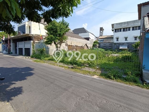 Kavling Tanah Dijual di Serengan, Solo, Luas 353m2 Area Strategis Kavling Tanah Dijual di Serengan, Solo, Luas 353m2 Area Strategis