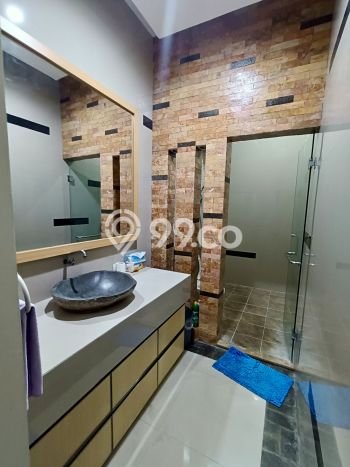 Jual Rumah Strategis Bagus Punya 3 KT di Gentan Solo SHM Jual Rumah Strategis Bagus Punya 3 KT di Gentan Solo SHM