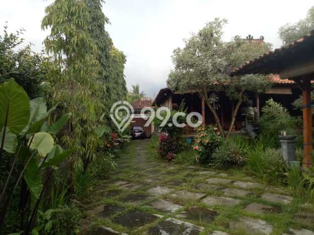Rumah Mewah Dijual LT 1222m2 di Teras, Boyolali Rumah Mewah Dijual LT 1222m2 di Teras, Boyolali