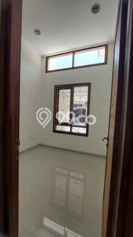 For Sale Rumah 3 Kamar Lokasi Ideal Nyaman dan Strategis di Colomadu For Sale Rumah 3 Kamar Lokasi Ideal Nyaman dan Strategis di Colomadu