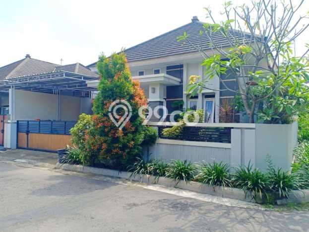 Disewakan Hunian Konsep Minimalis di Colomadu Solo dengan 4 KT Disewakan Hunian Konsep Minimalis di Colomadu Solo dengan 4 KT