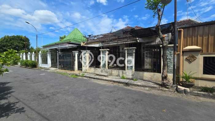 Tanah Kavling di Colomadu Dijual dengan Luas 240m2 Tanah Kavling di Colomadu Dijual dengan Luas 240m2