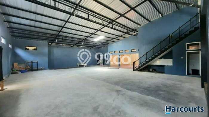 Gudang Disewa di Sawit, Boyolali, LT 500m2 / LB 600m2 Gudang Disewa di Sawit, Boyolali, LT 500m2 / LB 600m2