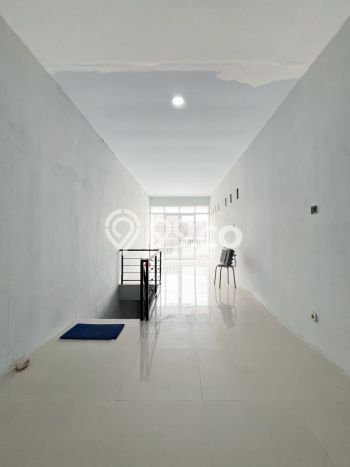 Hunian Cantik Modern Lb 120m2 di Colomadu, Karanganyar Hunian Cantik Modern Lb 120m2 di Colomadu, Karanganyar