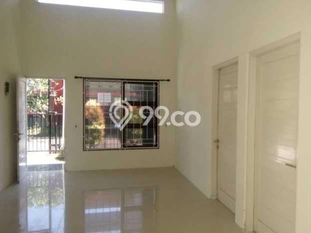 Lokasi terbaik! Rumah siap huni dikontrakkan di Colomadu LB 80m2 Lokasi terbaik! Rumah siap huni dikontrakkan di Colomadu LB 80m2