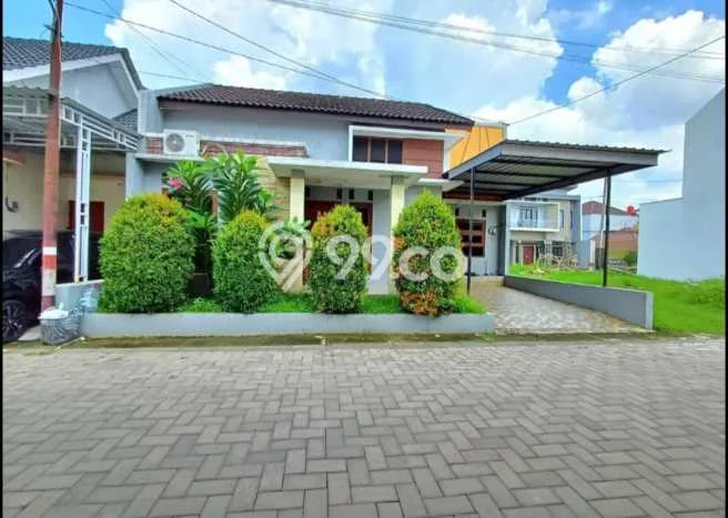 Disewakan Hunian Konsep Minimalis di Colomadu Karanganyar dengan 2 KT Disewakan Hunian Konsep Minimalis di Colomadu Karanganyar dengan 2 KT