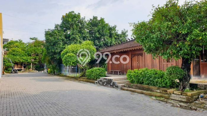 Lahan Dijual Lokasi Gondangrejo, Karanganyar dengan Luas Tanah 213m2 dan Status SHM Lahan Dijual Lokasi Gondangrejo, Karanganyar dengan Luas Tanah 213m2 dan Status SHM