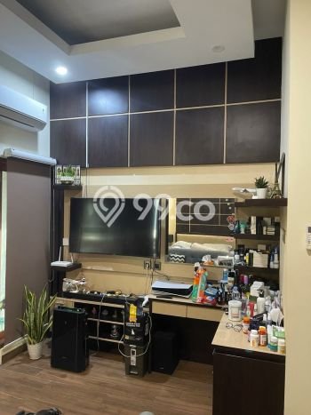 Rumah Strategis Modern Lb 134m2 di Gentan, Solo Rumah Strategis Modern Lb 134m2 di Gentan, Solo