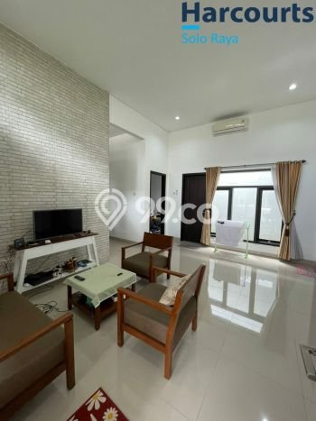 Rumah Strategis Modern Lb 80m2 di Solo Baru, Solo Rumah Strategis Modern Lb 80m2 di Solo Baru, Solo