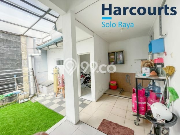 Jual Rumah Minimalis Bagus Punya 3 KT di Gentan Solo SHM Jual Rumah Minimalis Bagus Punya 3 KT di Gentan Solo SHM