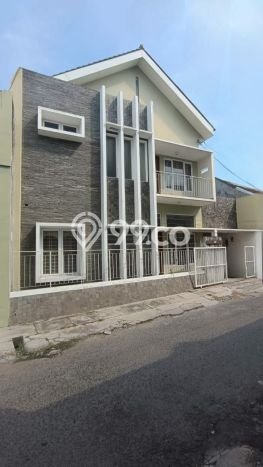 Dijual Rumah Mewah Exclusive di Pasar Kliwon, Solo Dijual Rumah Mewah Exclusive di Pasar Kliwon, Solo