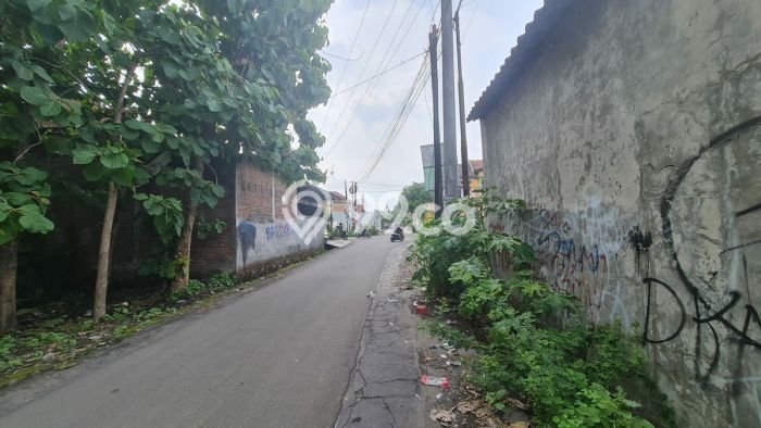 Untuk Dijual Tanah 855m2 di Klodran, Karanganyar Untuk Dijual Tanah 855m2 di Klodran, Karanganyar