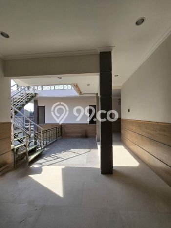 Dijual Rumah Mewah Exclusive di Laweyan, Surakarta Dijual Rumah Mewah Exclusive di Laweyan, Surakarta