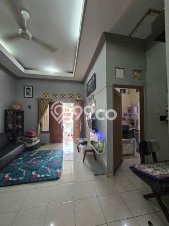 Hunian Cantik Modern Lb 200m2 di Colomadu, Karanganyar Hunian Cantik Modern Lb 200m2 di Colomadu, Karanganyar