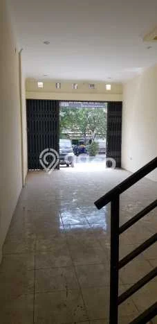 Unit Ruko Disewakan di Klodran di Area Ramai & Strategis Unit Ruko Disewakan di Klodran di Area Ramai & Strategis