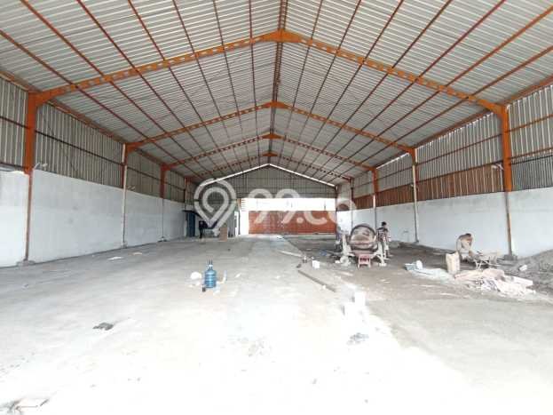 HARGA BERSAING! Gudang di Colomadu, Luas 1000m², Area Komersial HARGA BERSAING! Gudang di Colomadu, Luas 1000m², Area Komersial