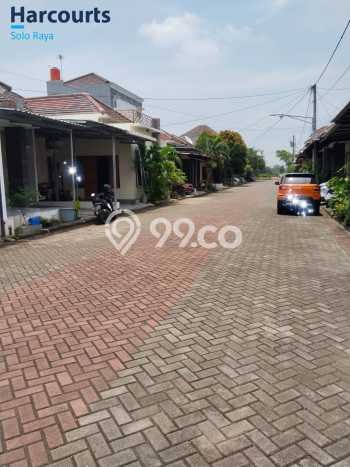Rumah Modern Minimalis 2 KT Siap Huni di Gentan Rumah Modern Minimalis 2 KT Siap Huni di Gentan