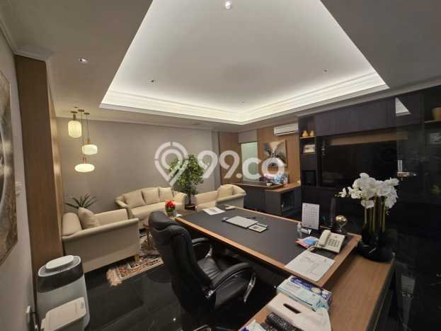 Ruko Dijual di Prime Area Surakarta Luas 200m2 Ruko Dijual di Prime Area Surakarta Luas 200m2