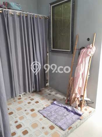 Jual Rumah Strategis Bagus Punya 4 KT di Gentan Solo SHM Jual Rumah Strategis Bagus Punya 4 KT di Gentan Solo SHM