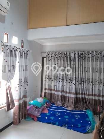 Jual Rumah Strategis Bagus Punya 4 KT di Gentan Solo SHM Jual Rumah Strategis Bagus Punya 4 KT di Gentan Solo SHM