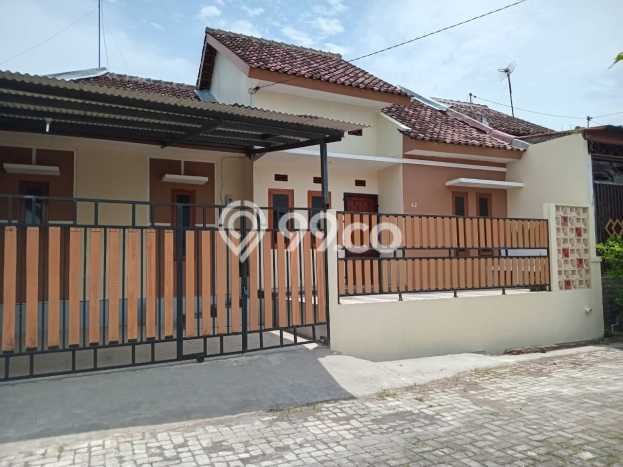 Jual Rumah Harga Miring mojosongo Punya 3 KT & LT 117m2 Jual Rumah Harga Miring mojosongo Punya 3 KT & LT 117m2