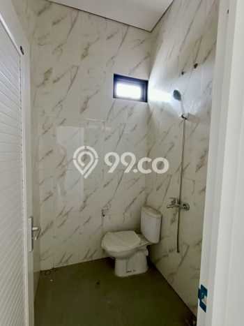Jual Rumah Bagus Siap Huni LB 130m2 di Colomadu, Solo Jual Rumah Bagus Siap Huni LB 130m2 di Colomadu, Solo