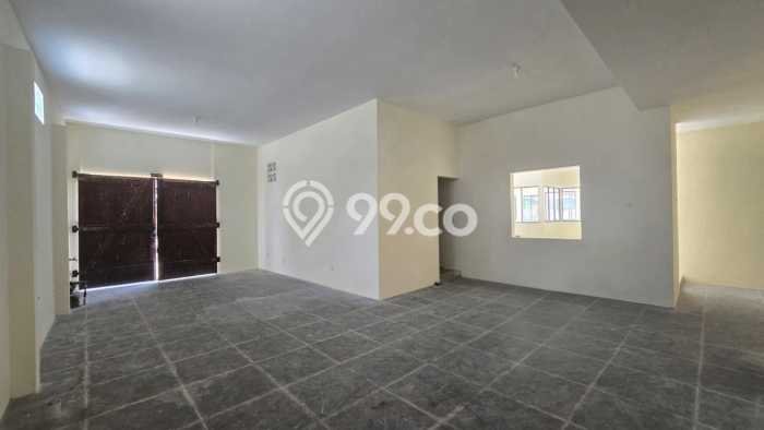 Disewakan Komersial di Serengan Solo LT 426m2, LB 300m2 Disewakan Komersial di Serengan Solo LT 426m2, LB 300m2