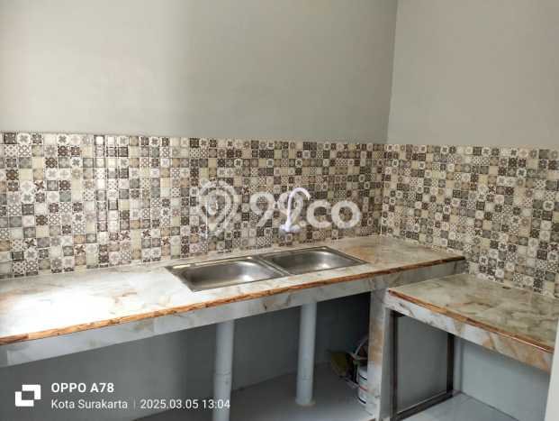 Rumah Terawat kawasan Banjarsari, Surakarta, LT 75m² LB 130m² DIJUAL CEPAT! Rumah Terawat kawasan Banjarsari, Surakarta, LT 75m² LB 130m² DIJUAL CEPAT!