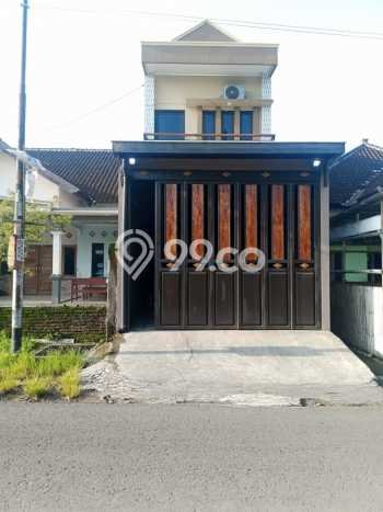 Ruko Bagus LT 70m2 LB 110m2 Dijual di Gondangrejo Karanganyar Ruko Bagus LT 70m2 LB 110m2 Dijual di Gondangrejo Karanganyar