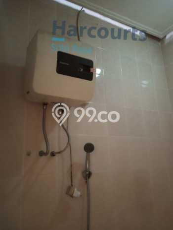 Dijual Rumah 3 Kamar Lokasi Strategis Nyaman dan Strategis di Laweyan Dijual Rumah 3 Kamar Lokasi Strategis Nyaman dan Strategis di Laweyan