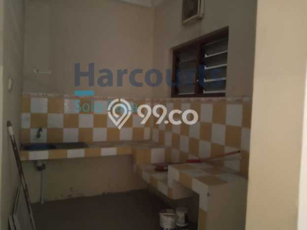 Dijual Rumah 3 Kamar Lokasi Strategis Nyaman dan Strategis di Laweyan Dijual Rumah 3 Kamar Lokasi Strategis Nyaman dan Strategis di Laweyan