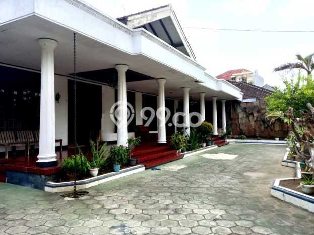 Sewa cepat rumah minimalis lokasi strategis 4 Kamar di Colomadu, Solo Sewa cepat rumah minimalis lokasi strategis 4 Kamar di Colomadu, Solo