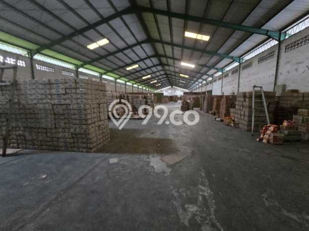 Gudang Dijual Lokasi Stratagis di Karanganyar Solo Cocok untuk Investasi Gudang Dijual Lokasi Stratagis di Karanganyar Solo Cocok untuk Investasi
