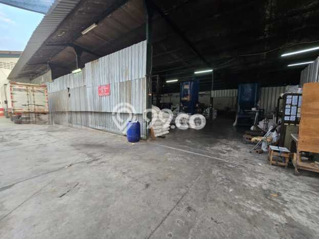 Gudang Dijual Lokasi Stratagis di Karanganyar Solo Cocok untuk Investasi Gudang Dijual Lokasi Stratagis di Karanganyar Solo Cocok untuk Investasi