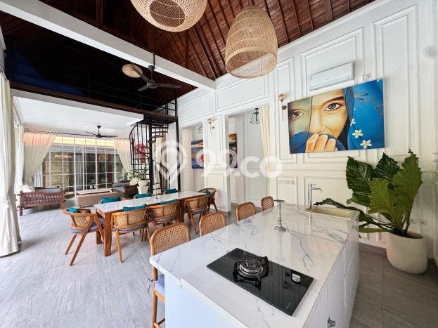 Dijual Rumah Mewah Elegan Dengan View Cantik di Umalas, Badung Dijual Rumah Mewah Elegan Dengan View Cantik di Umalas, Badung