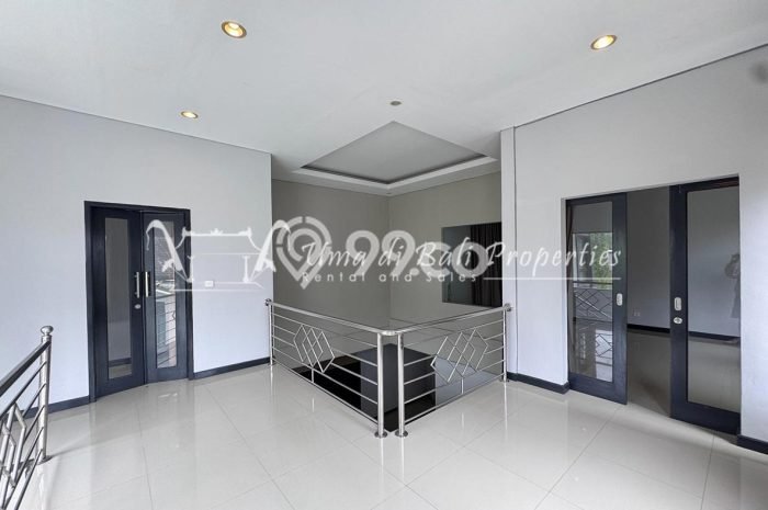 Rumah Sewa Badung LT 200m2 LB 100m2 Area Umalas Rumah Sewa Badung LT 200m2 LB 100m2 Area Umalas