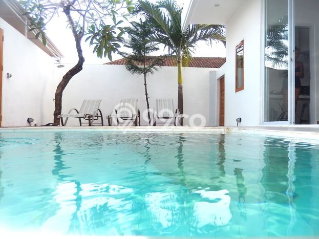 Rumah Strategis kawasan , 6 KM, Area Tenang, Luas 250m2m² Bangunan 195m2m² Rumah Strategis kawasan , 6 KM, Area Tenang, Luas 250m2m² Bangunan 195m2m²