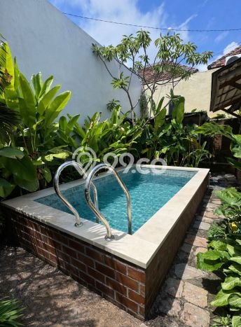 Rumah Disewakan Badung LT 240m2 LB 195m2 Area Dalung Rumah Disewakan Badung LT 240m2 LB 195m2 Area Dalung