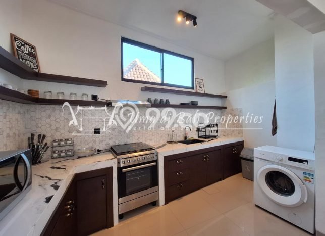 Rumah sewa siap huni 3 KT di Canggu, Badung Rumah sewa siap huni 3 KT di Canggu, Badung